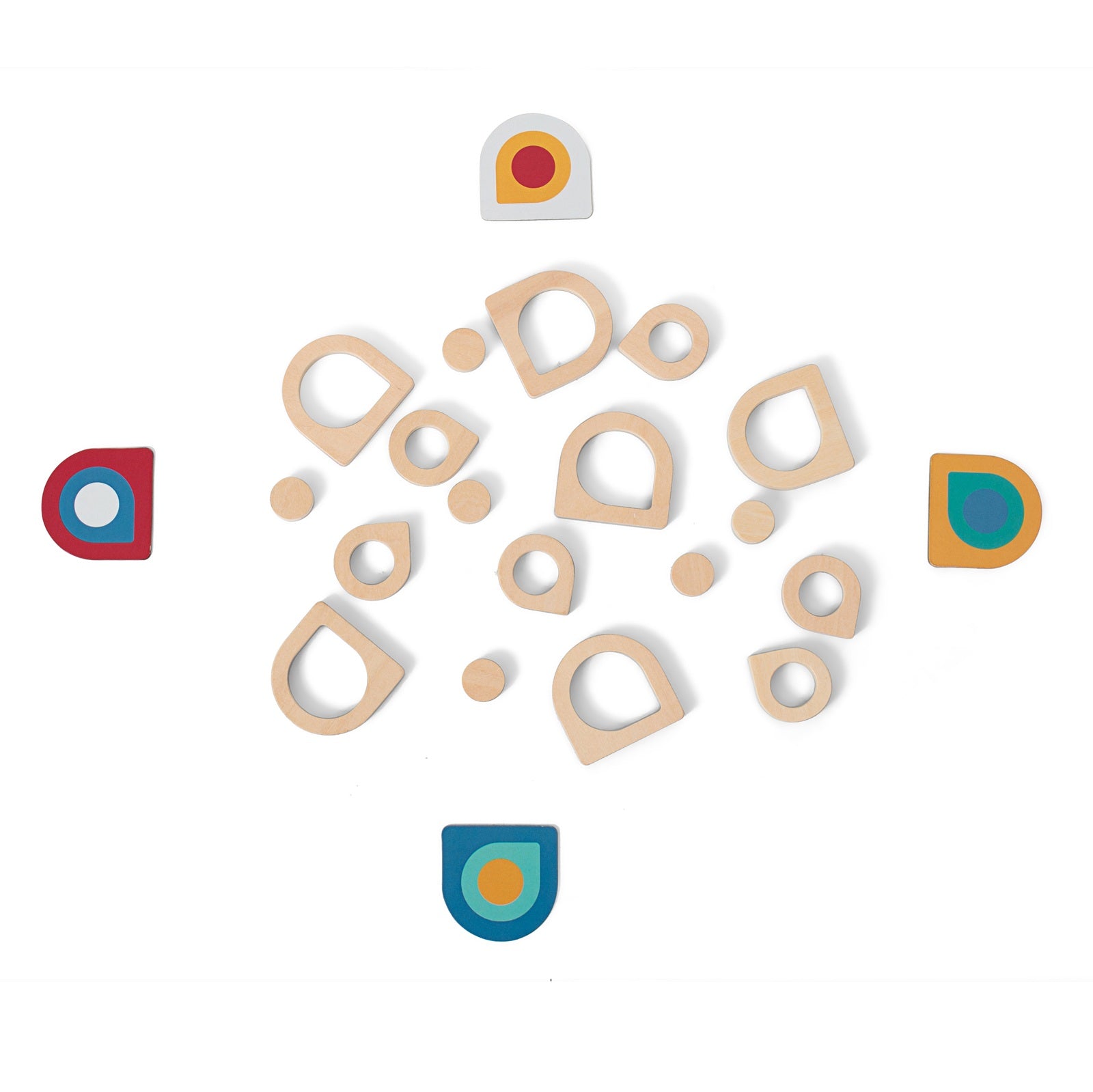 Afbeeelding van het spel 3 Vormen Memo, speciaal geselecteerd  voor ouderen met dementie.