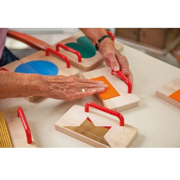 Afbeeelding van het spel Een therapeutisch tastzinspel, speciaal geselecteerd  voor ouderen met dementie