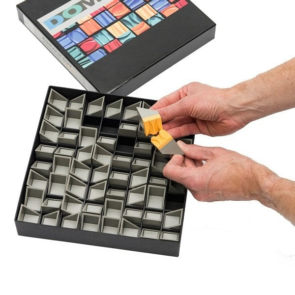 Afbeeelding van het spel Domory, speciaal geselecteerd  voor ouderen met dementie.