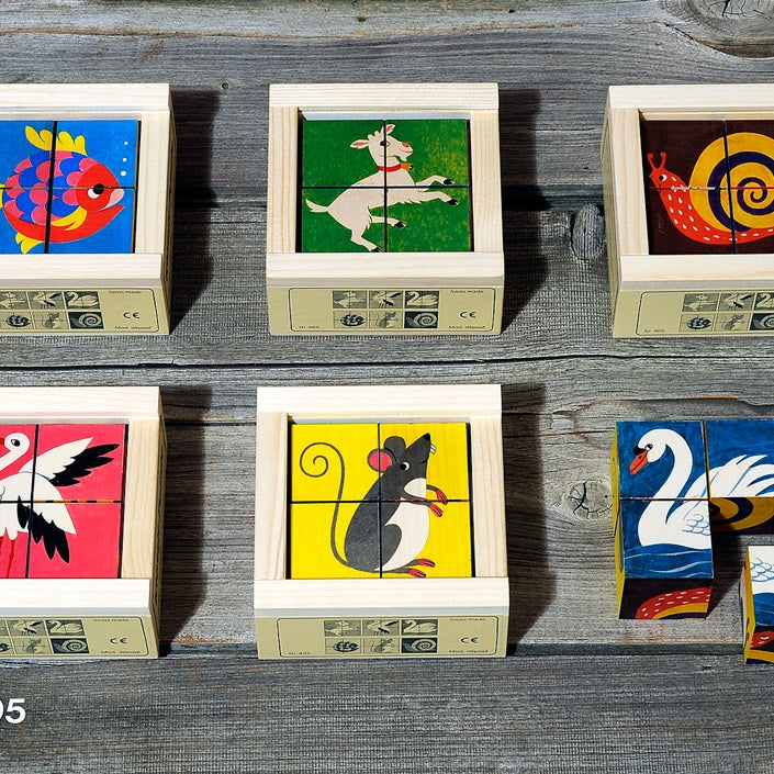 Kubus Puzzel Dieren Gekleurde Achtergrond (4 delig)